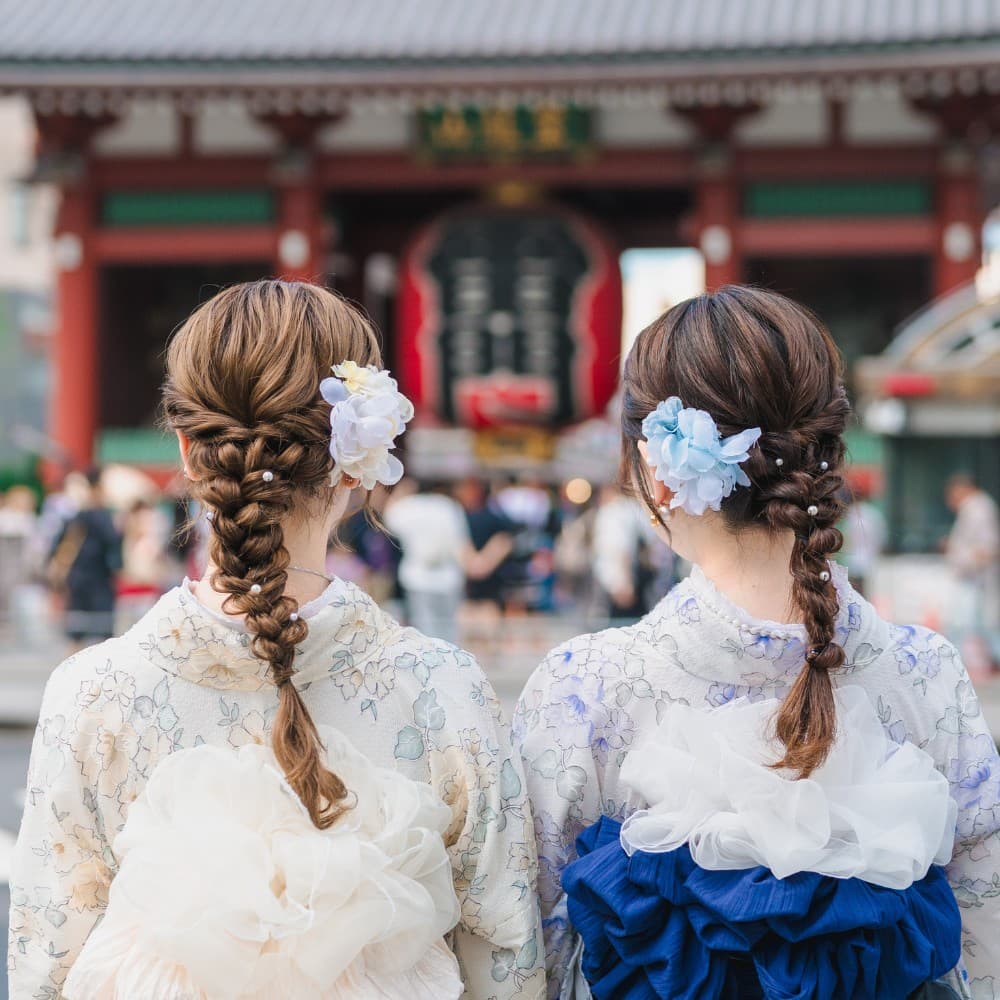 写真映えする華やかメイク